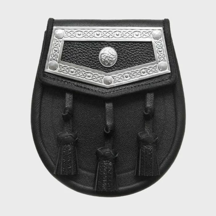 Black Leather Celtic Sporran With Free Chain Belt