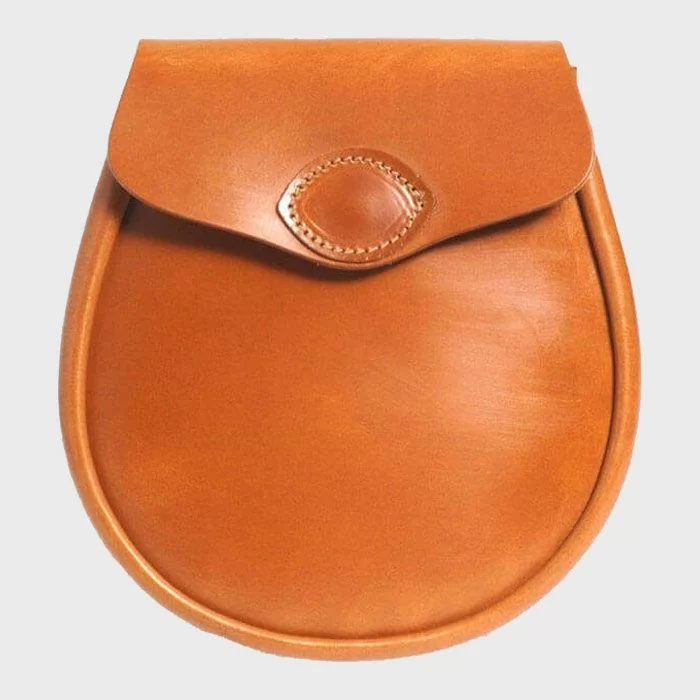  Tan Leather Sporran With free Chain Belt